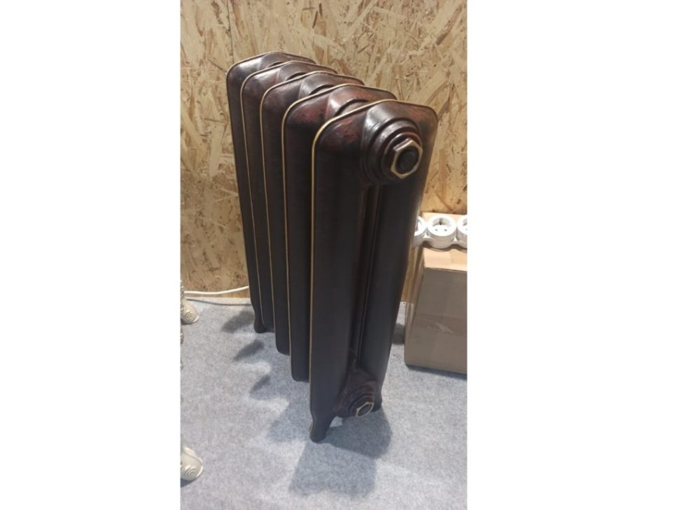 Чугунный радиатор отопления RETROstyle Радимакс Windsbold 600 4 секции